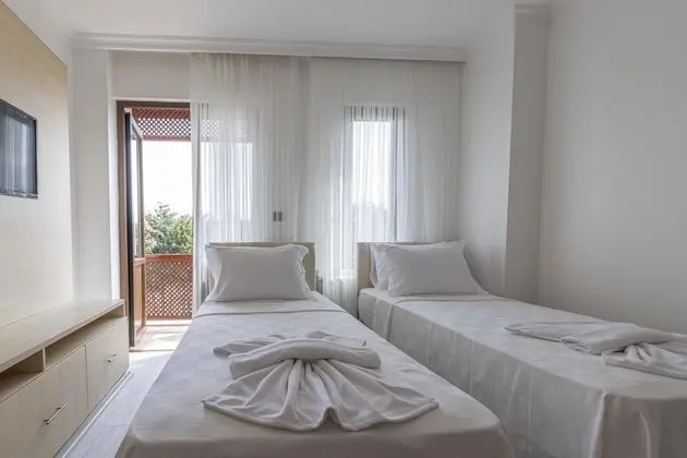 Aile Suiti, Deniz ve Dağ Manzaralı