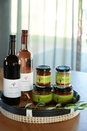 Luxury Kulübe, 1 Yatak Odası, Kısmi Göl Manzaralı, Bahçeli