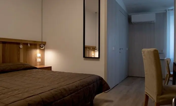 Tek Büyük veya İki Ayrı Yataklı Oda