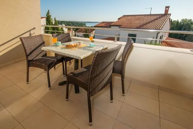 Superior Apart Daire, 1 Yatak Odası, Kısmi Deniz Manzaralı