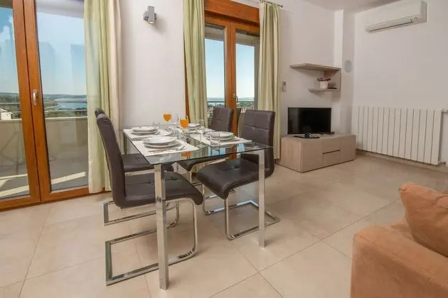 Superior Apart Daire, 2 Yatak Odası, Deniz Manzaralı