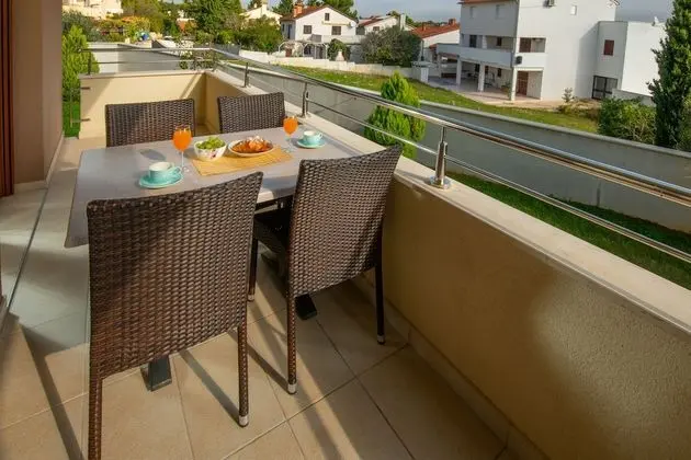 Superior Apart Daire, 2 Yatak Odası, Deniz Manzaralı