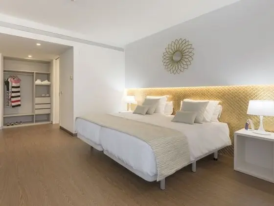 Premium Tek Büyük Yataklı Oda, Teras (1 adult and 1 child)