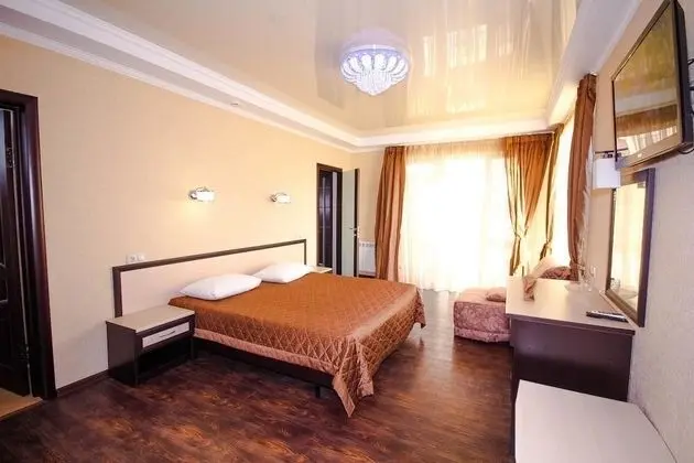 Üç Kişilik Oda, Balkon