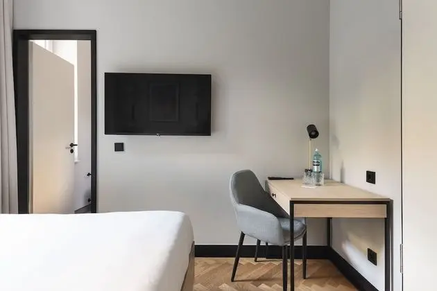 Tek Büyük Yataklı Oda