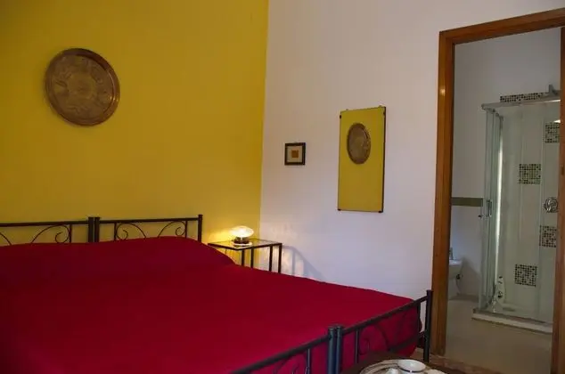 Tek Büyük veya İki Ayrı Yataklı Oda, Şehir Manzaralı