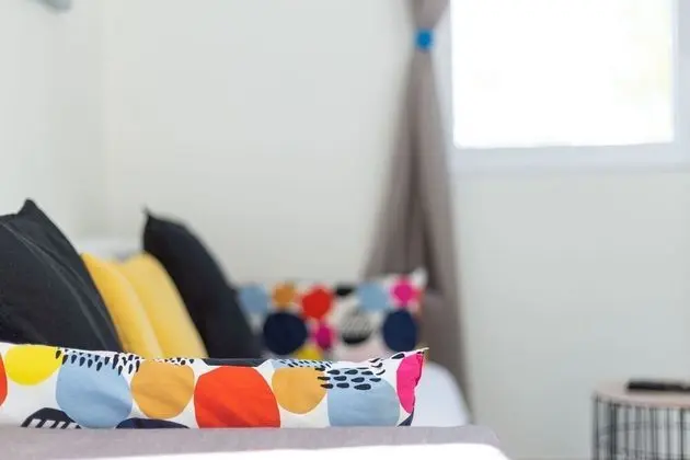 Ev