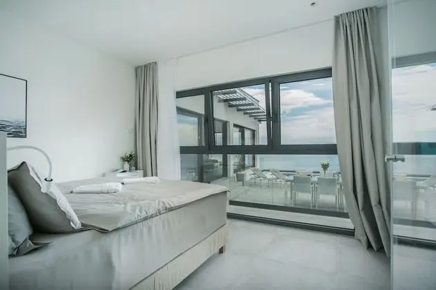 Villa, Kişiye Özel Havuzlu