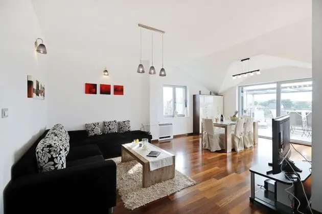 Apart Daire, Deniz Manzaralı