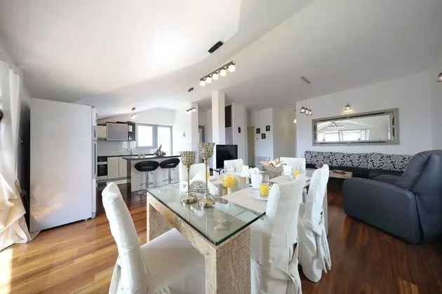 Apart Daire, Deniz Manzaralı