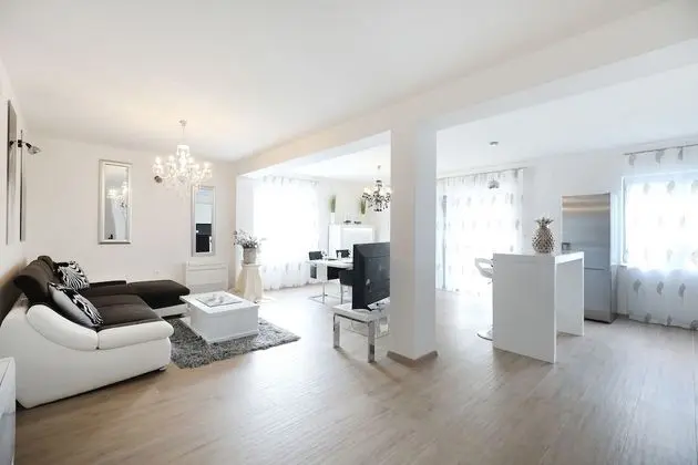 Apart Daire, Zemin Kat