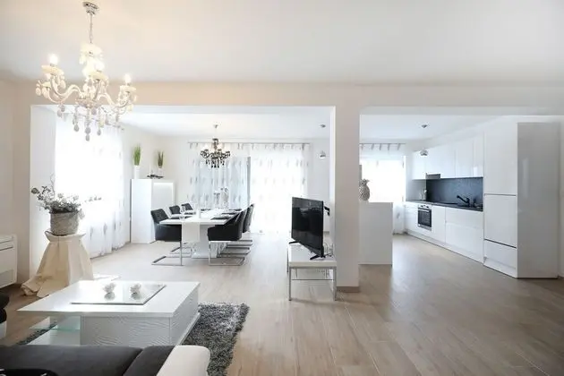 Apart Daire, Zemin Kat