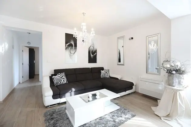 Apart Daire, Zemin Kat