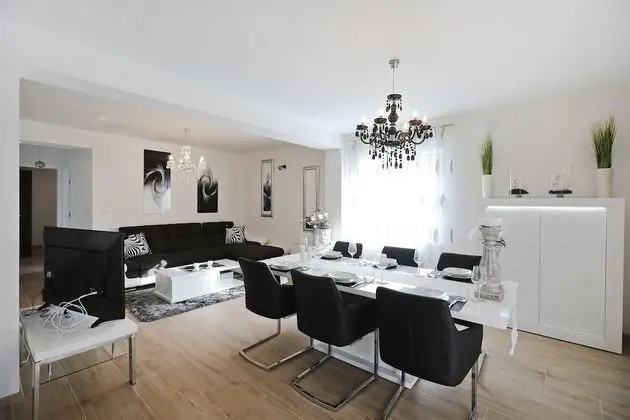 Apart Daire, Zemin Kat