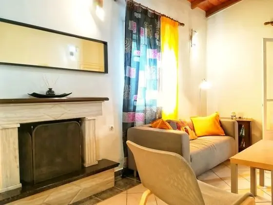 Ev, 2 Yatak Odası, Engellilere Uygun, Sigara İçilebilir