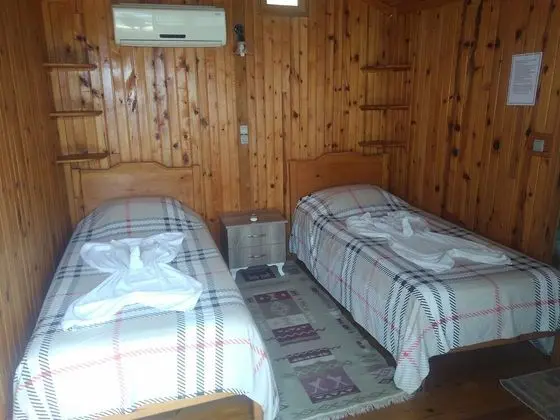 Basic İki Ayrı Yataklı Oda
