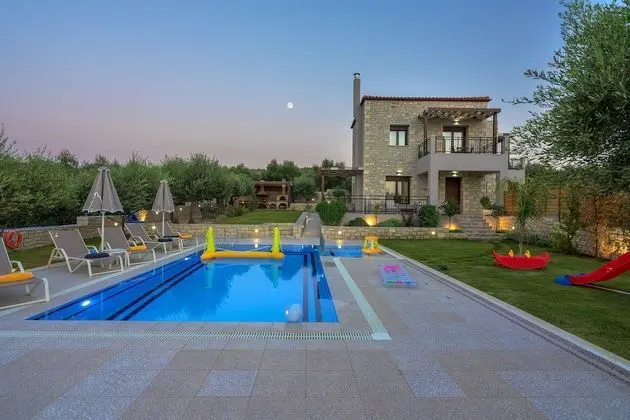 Villa, 3 Yatak Odası, Kişiye Özel Havuzlu (Anthelia)