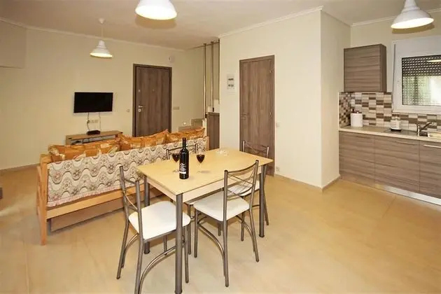 Ev, Bahçe Manzaralı (M1, M2)