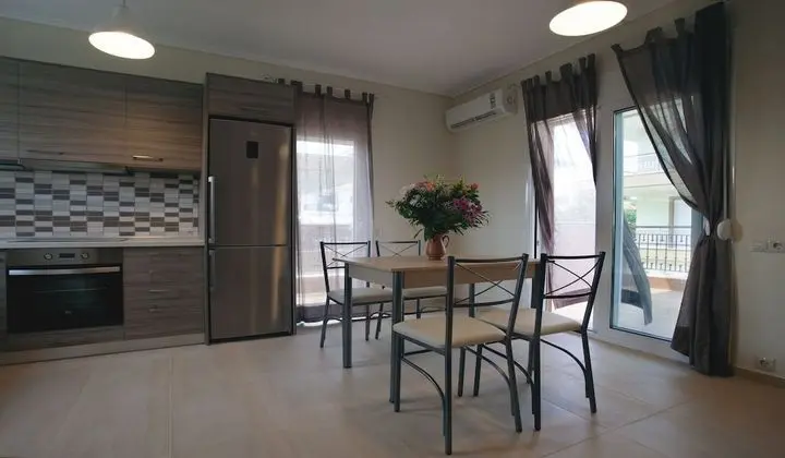 Ev, Bahçe Manzaralı (M1, M2)