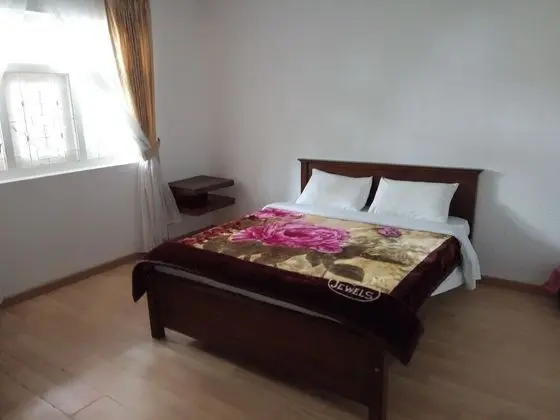 Economy Tek Büyük Yataklı Oda