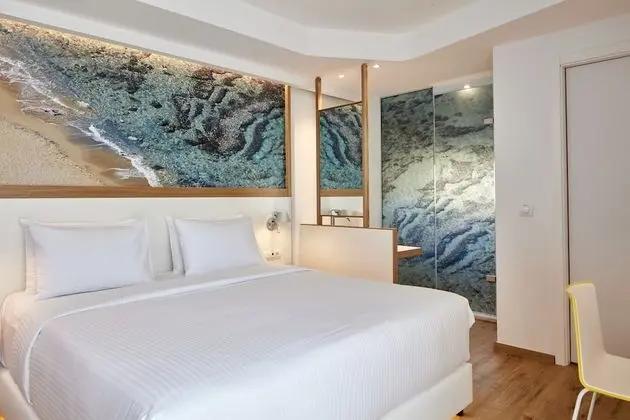Urban Deluxe Room