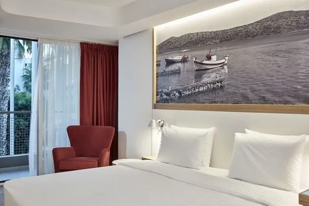 Urban Executive Room