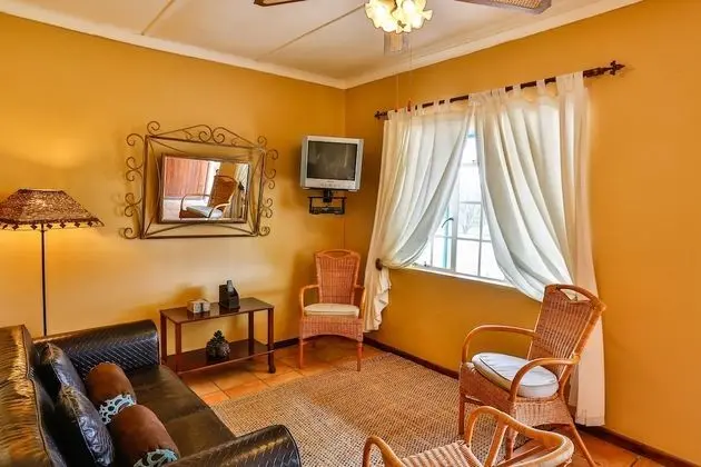 Family Dağ Evi, 2 Yatak Odası (Mountain View Self Catering Chalets )