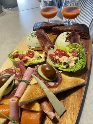 Deluxe Tek Büyük Yataklı Oda, Banyolu/Duşlu (Room 101 &  201)