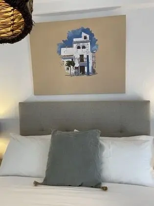 Standard Tek Büyük Yataklı Oda, Banyolu/Duşlu (102 & 202)