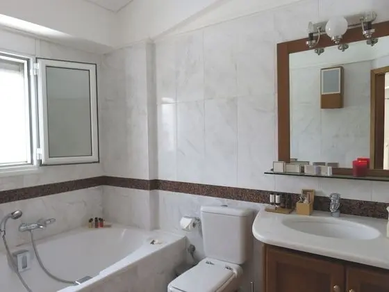 Süit, Kısmi Deniz Manzaralı (Astypalaia)