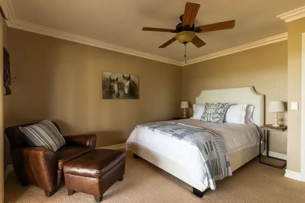 Ev (3 Bedrooms)