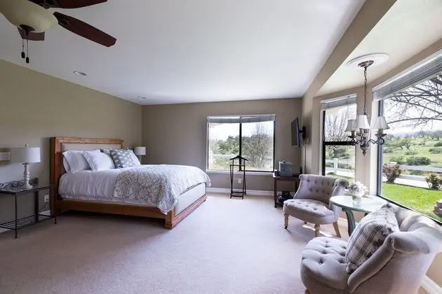 Ev (3 Bedrooms)