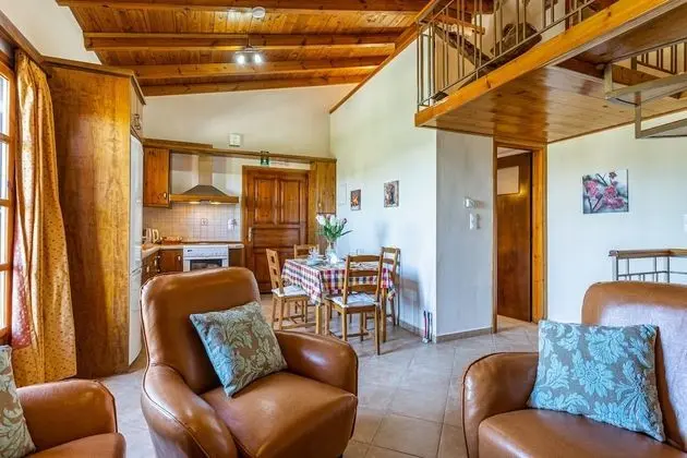 Traditional Villa, 2 Yatak Odası, Kişiye Özel Havuzlu, Dağ Manzaralı