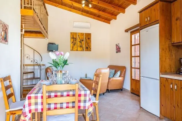 Traditional Villa, 2 Yatak Odası, Kişiye Özel Havuzlu, Dağ Manzaralı