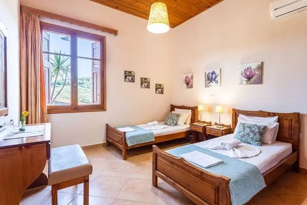Traditional Villa, 3 Yatak Odası, Kişiye Özel Havuzlu, Dağ Manzaralı