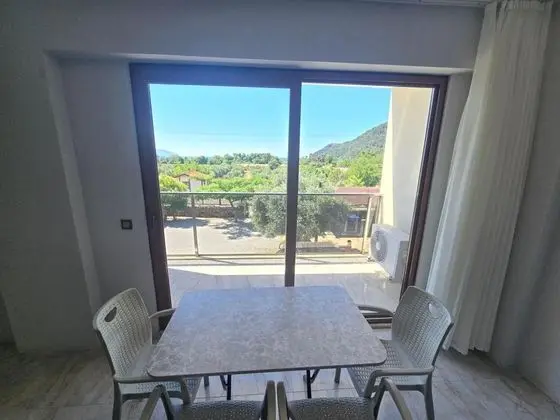 Daire,deniz Ve Doğa Manzaralı,tam Donanmlı Mutfak - Full Kitchen