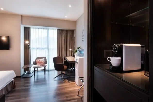 Olive Deluxe Room