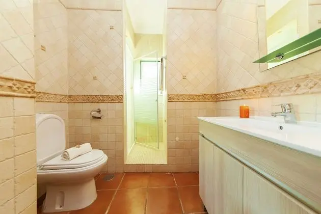 Villa, 6 Yatak Odası, Kişiye Özel Havuzlu, Deniz Manzaralı