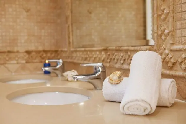 Villa, 6 Yatak Odası, Kişiye Özel Havuzlu, Deniz Manzaralı