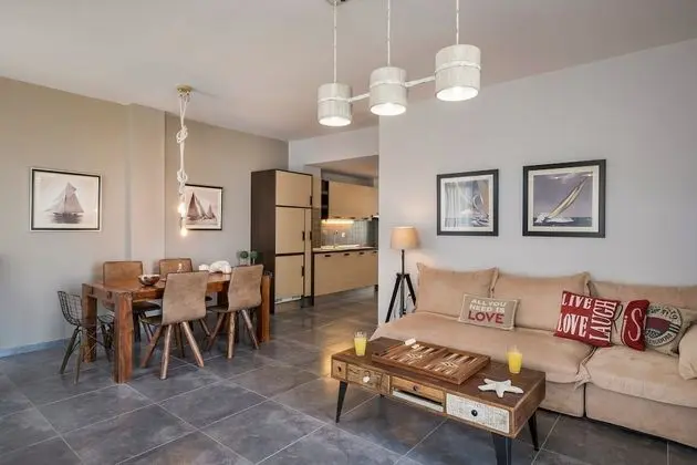 Villa, Birden Çok Yatak Odası, Şömine