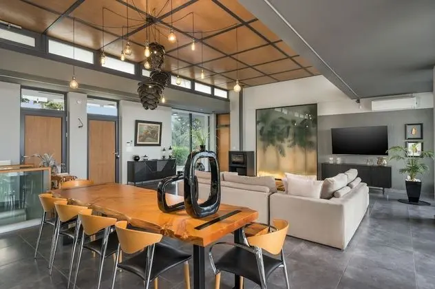 Villa, Birden Çok Yatak Odası, Şömine