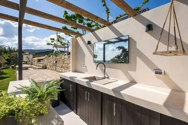 Villa, Birden Çok Yatak Odası, Şömine