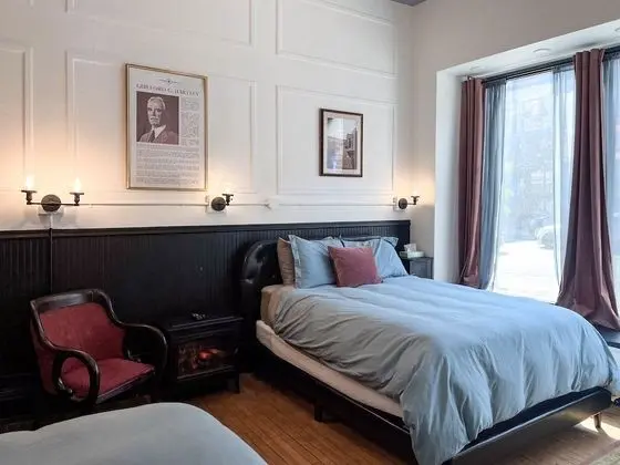 Guilford & Caroline Hartley - Room 5