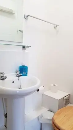 Tek Büyük Yataklı Oda, Banyolu/Duşlu (1st Floor)