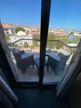Deluxe Oda, Bahçe veya Sokak Manzaralı, Balkonlu