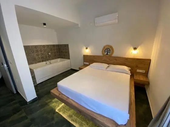 suit jakuzili 35 m2 odamız balkonlu