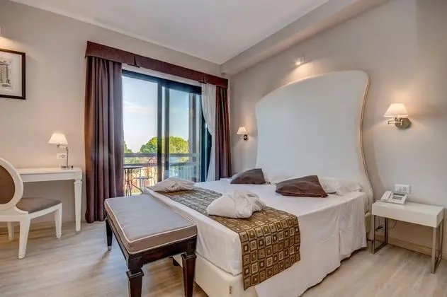 Oda, Sıcak Su Küveti (Sauna)
