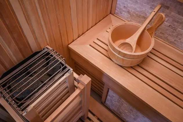 Oda, Sıcak Su Küveti (Sauna)