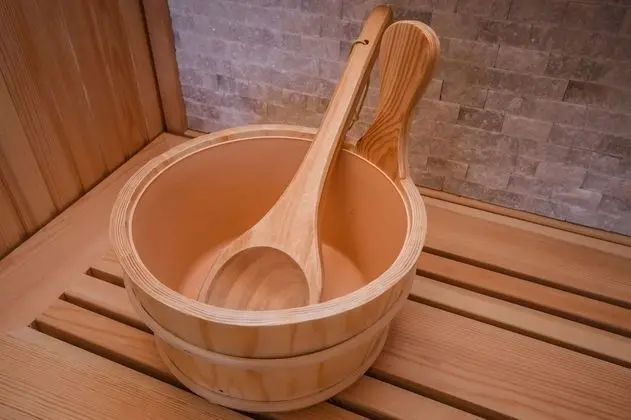 Oda, Sıcak Su Küveti (Sauna)