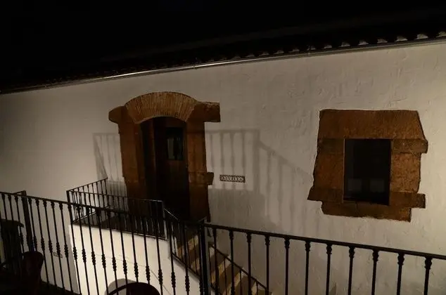 Comfort Tek Büyük Yataklı Oda, 1 Yatak Odası, Sigara İçilmez, Tepe Manzaralı (Sevilla)